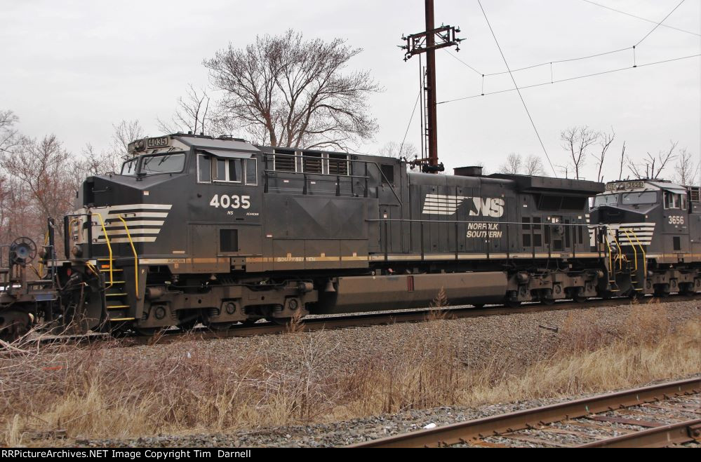 NS 4035 on 26T